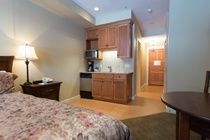 Snowbird Lodge Westbank エクステリア 写真