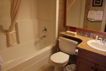 Snowbird Lodge Westbank エクステリア 写真